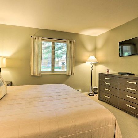 אינקליין וילג' Corner-Unit Condo With Grill Walk To Lake Tahoe! מראה חיצוני תמונה