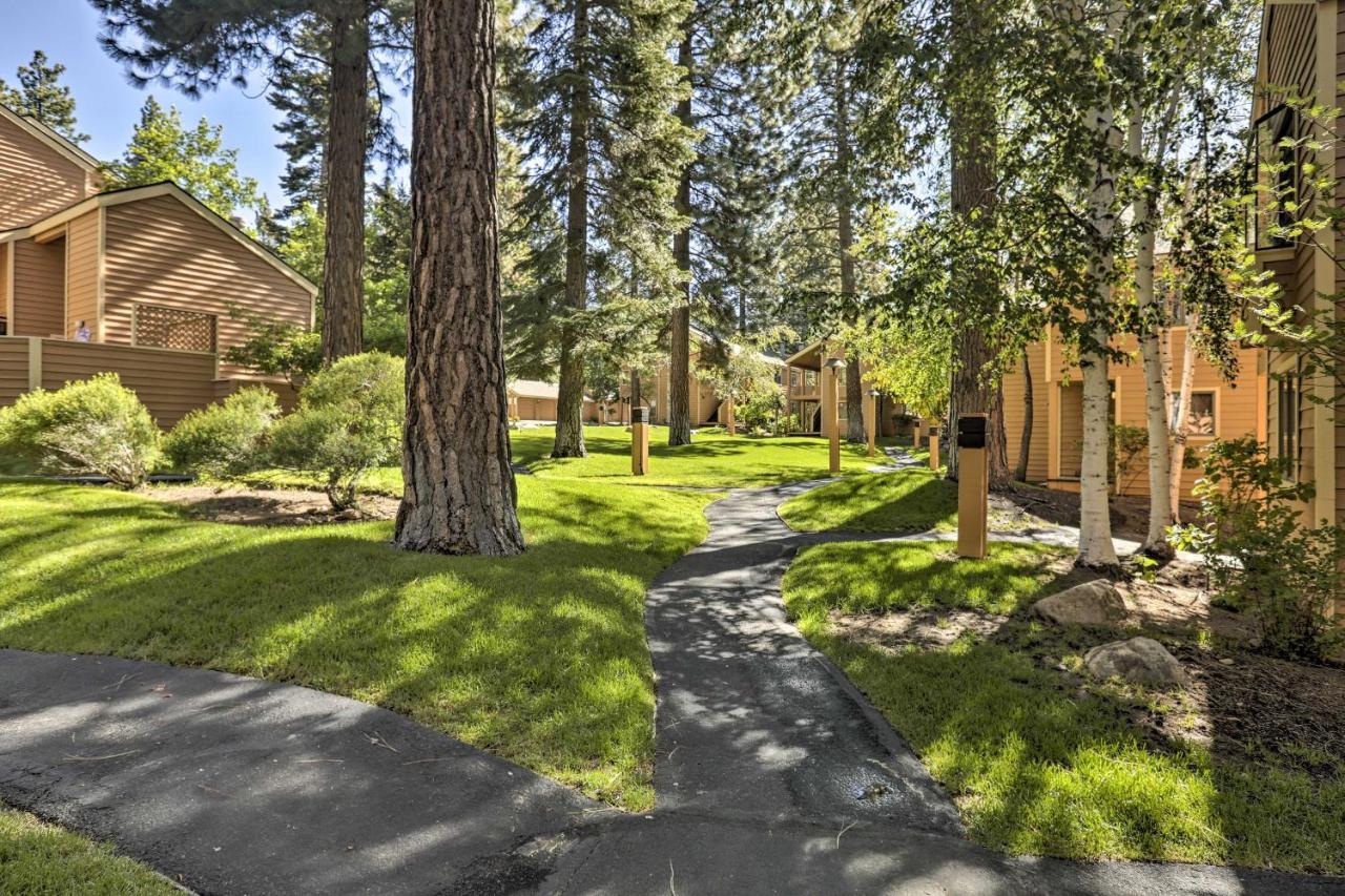 אינקליין וילג' Corner-Unit Condo With Grill Walk To Lake Tahoe! מראה חיצוני תמונה